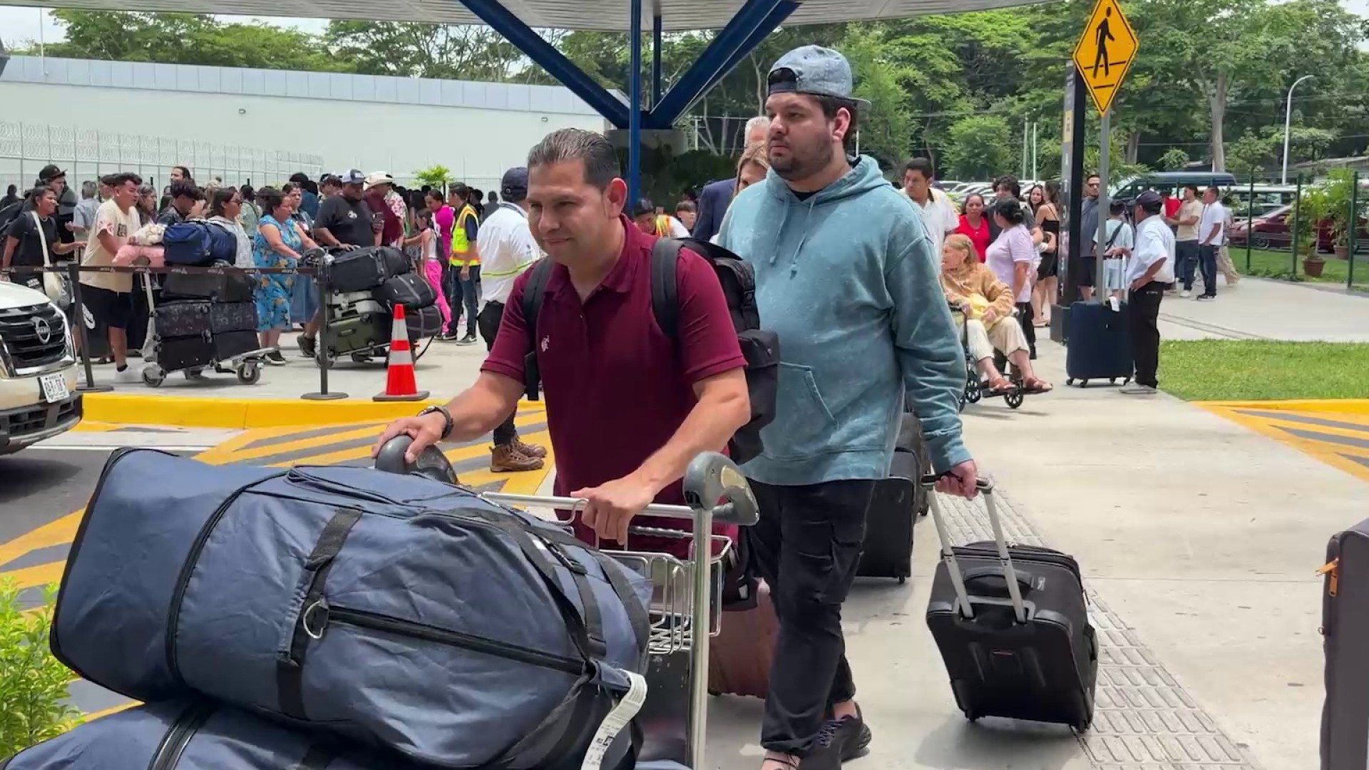 Cifras de visitantes extranjeros en El Salvador durante agosto