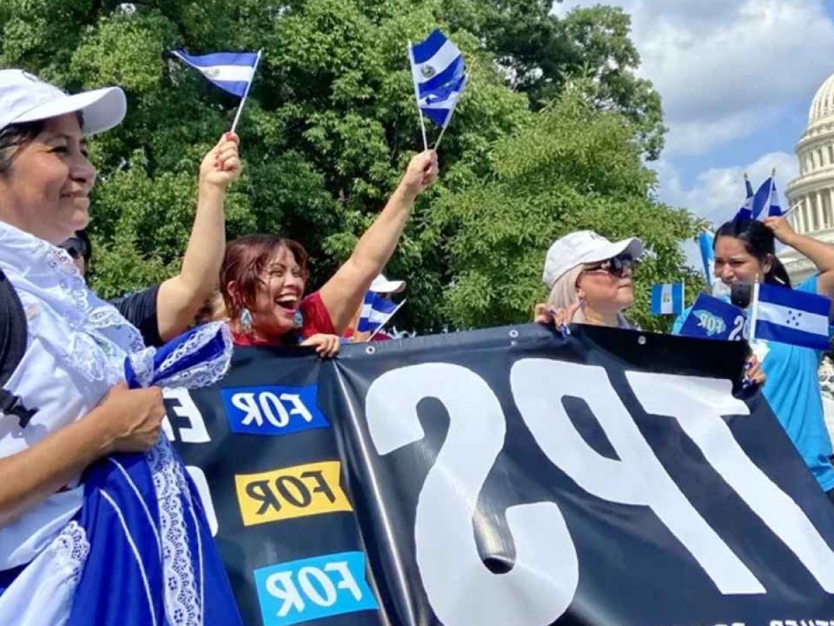 170,000 salvadoreños están a menos de un mes de perder el TPS
