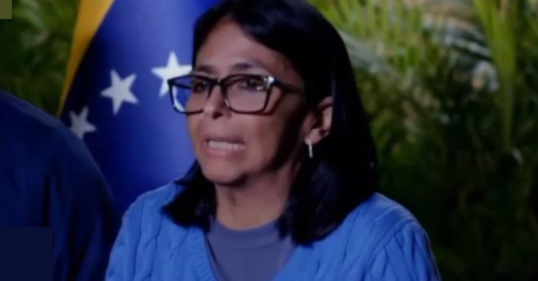 El Salvador ofrece ayuda a Venezuela tras sismos y Delcy Rodríguez agradece apoyo