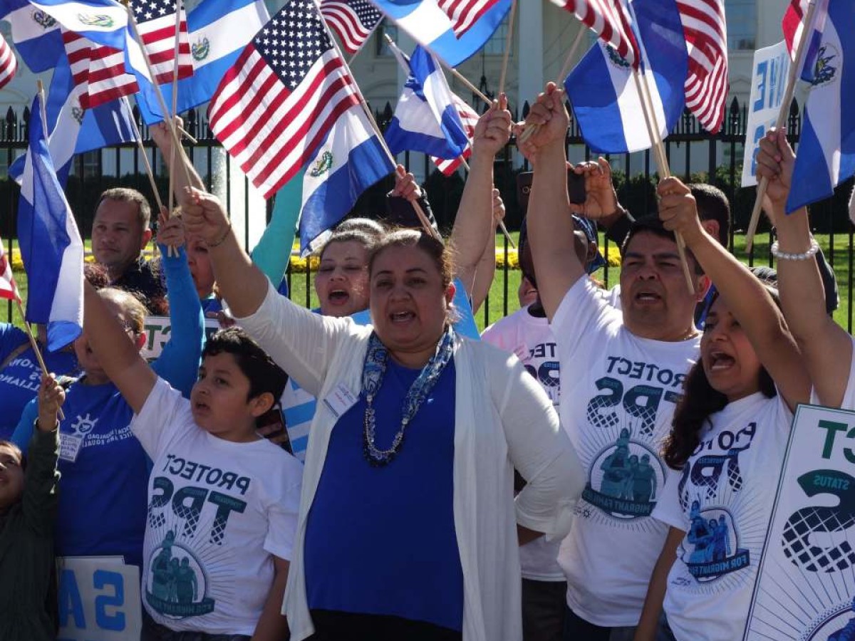 Salvadoreños con TPS en Estados Unidos mantienen protección, según DHS