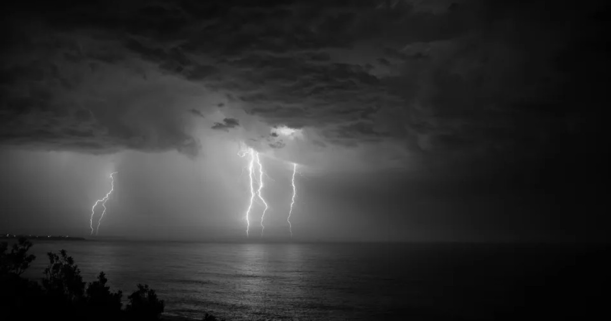 Tres sistemas generarán lluvias con actividad eléctrica y ráfagas de viento en El Salvador