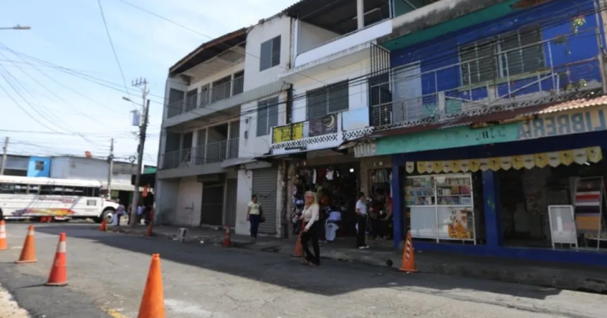 Anuncian fase 1 de reordenamiento en Soyapango: estas son las zonas a intervenir y la fecha límite de retiro de puestos en aceras
