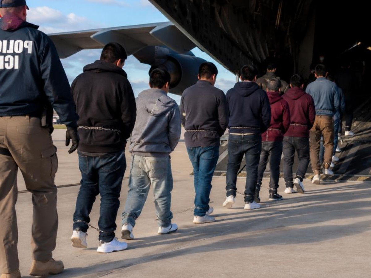 El Salvador acumula 116 vuelos con deportados desde Estados Unidos