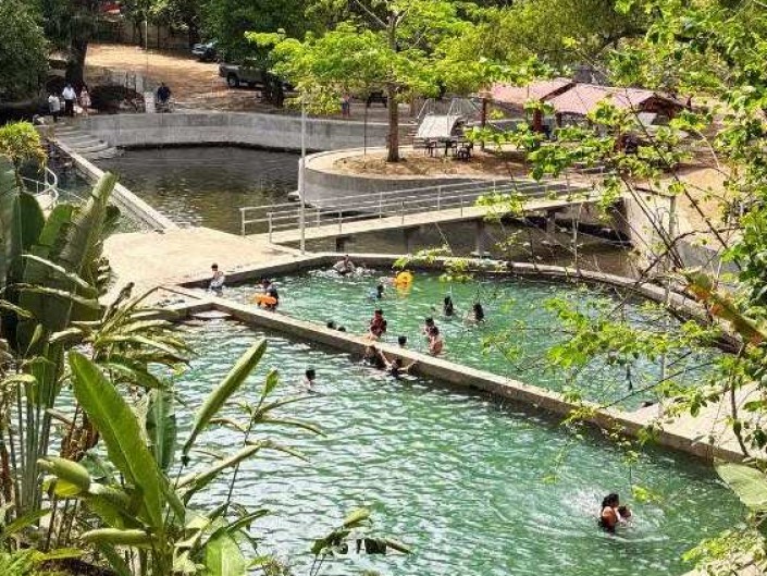 ¿Buscas aguas termales cerca de San Salvador? Así es Termales de Zapotitán