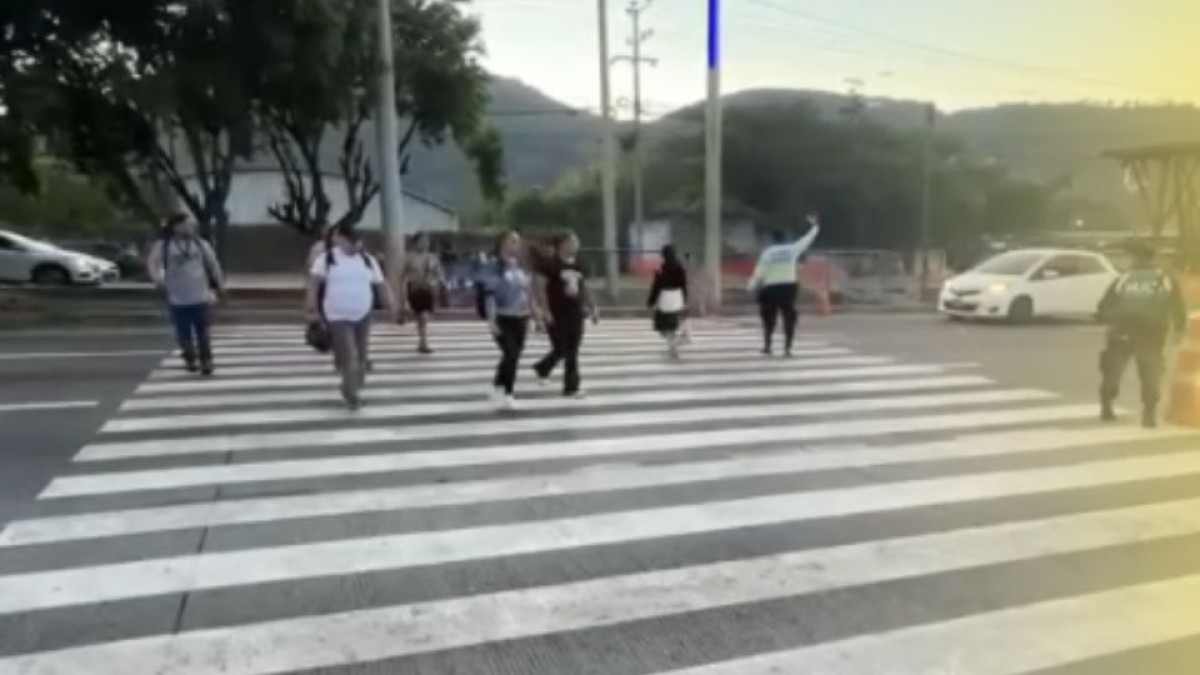 Nueva pasarela en San Marcos será instalada tras retirar estructura que representaba un riesgo