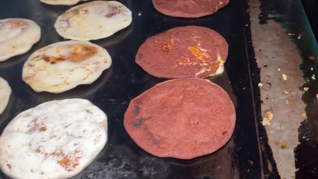 Pupusas de masa de frijol