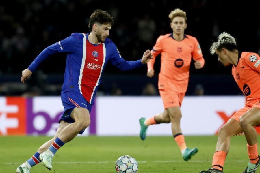 PSG pierde al georgiano Khvicha Kvaratskhelia por varios meses tras sufrir rotura de ligamento cruzado