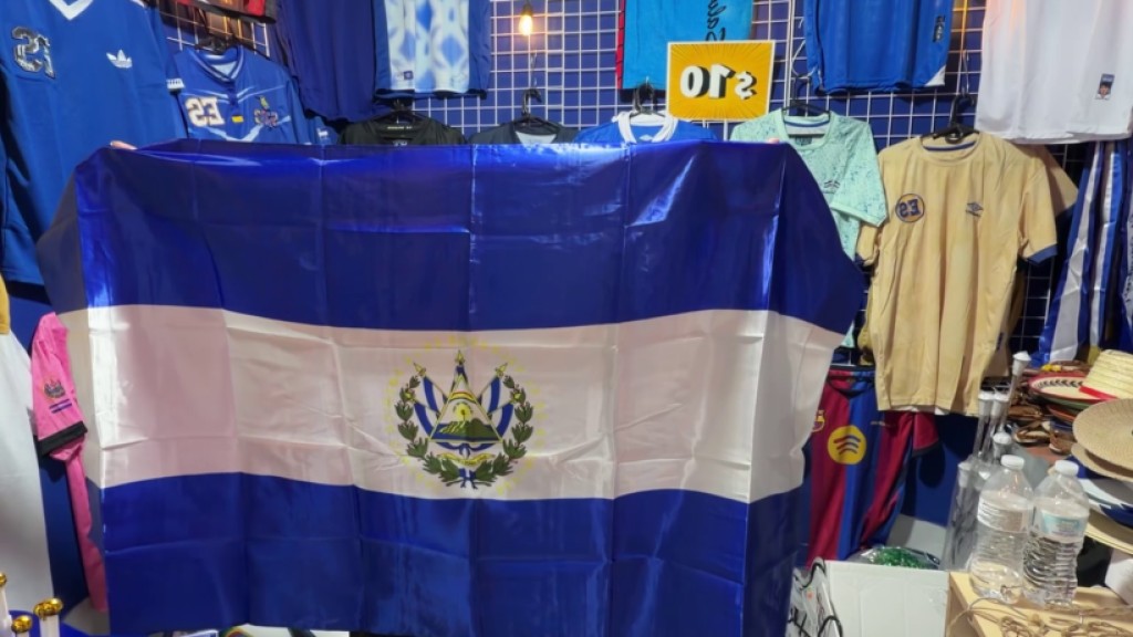 Comercio cívico en mercado San Miguelito