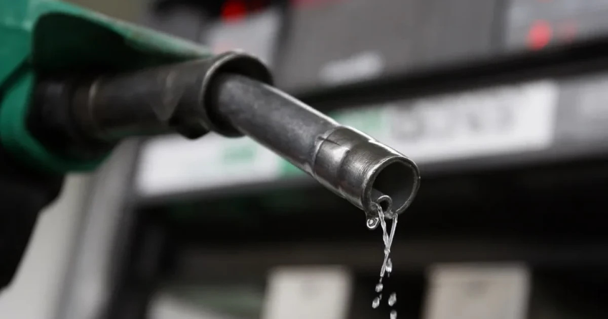 Precios de combustibles se mantienen sin cambios por tercera quincena consecutiva