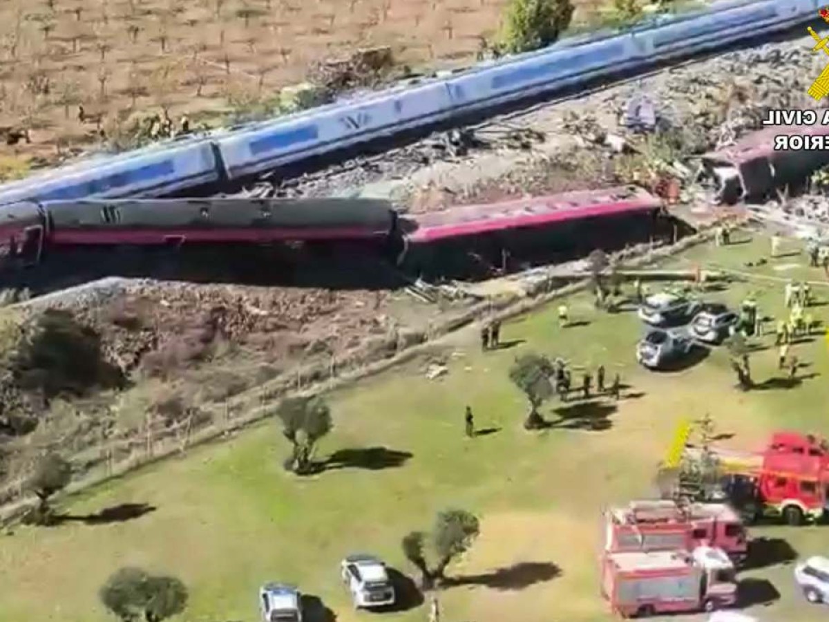 ¿Qué causó el choque de trenes en España?