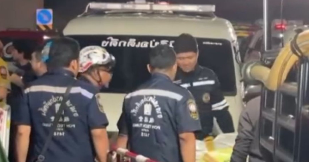Incendio en bar de Bangkok deja 27 muertos: Explosión por falla eléctrica desató la tragedia