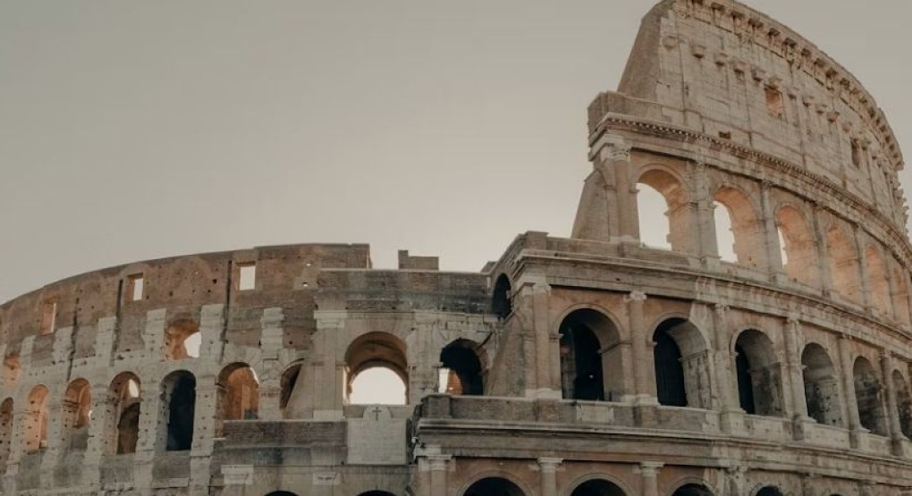 Roma declara zona roja alrededor del Coliseo por ola de violencia contra turistas y policías