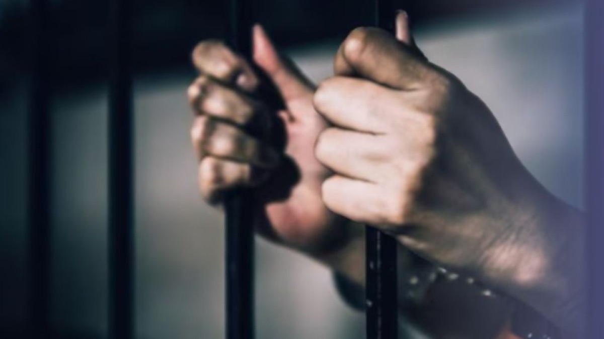 Pareja de esposos recibe hasta 59 años de cárcel por extorsión - Canal 12 de El Salvador