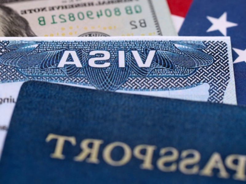 Trump cambia las reglas para pedir la Green Card o visas