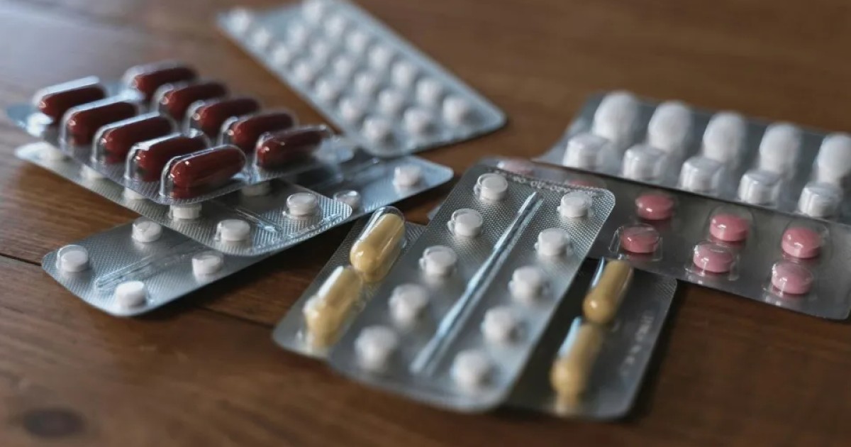 INQUIFAR pide igualdad de condiciones por ingreso de medicamentos asiáticos