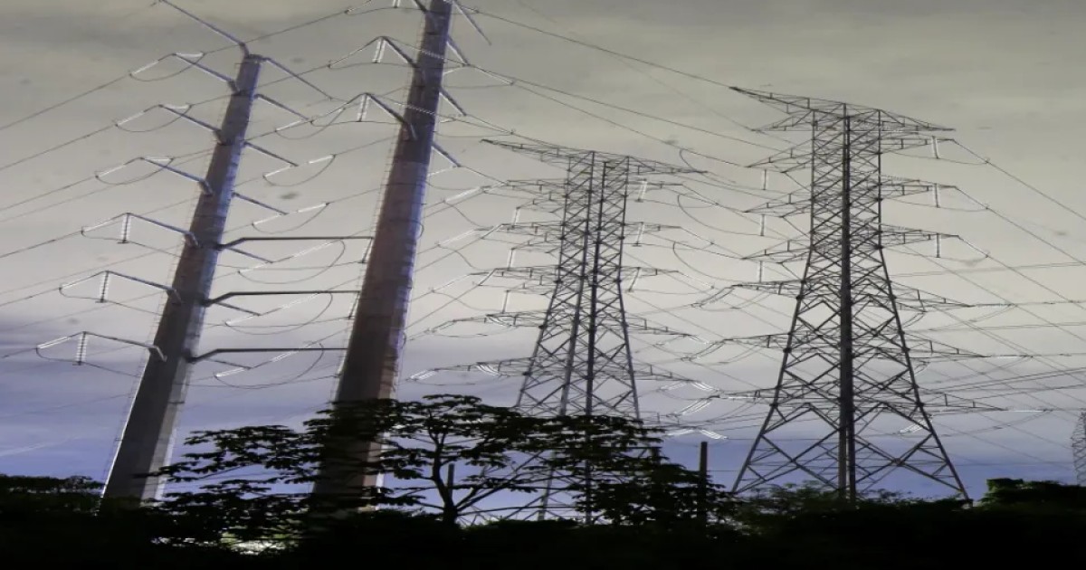 Gobierno trasladará autoridad de SIGET sobre sector eléctrico a la Dirección de Energía, Hidrocarburos y Minas