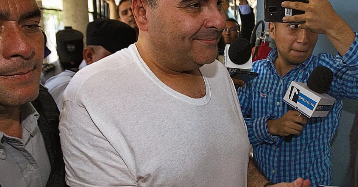Emiten orden de libertad para expresidente Elías Antonio Saca - La Prensa Gráfica