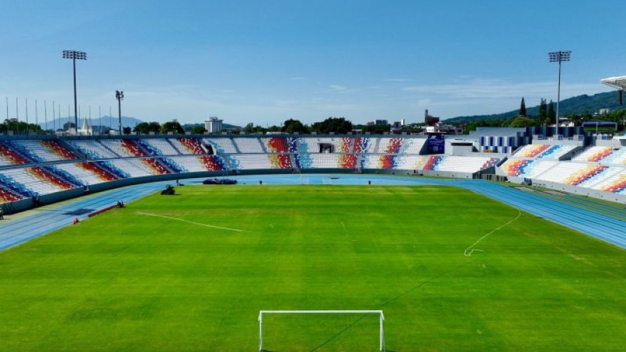 Conoce qué objetos no podrás ingresar al estadio Mágico González para el Firpo-Saprissa