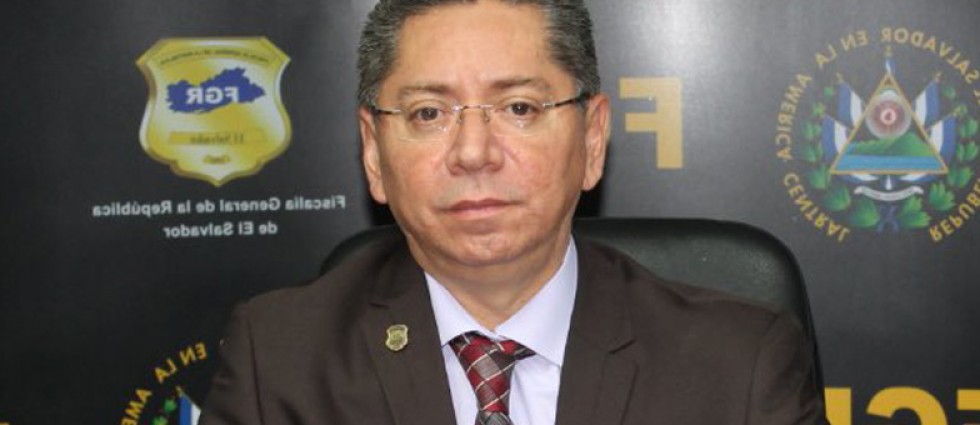 Exfiscal general Douglas Meléndez habría hecho plan para liberar a ‘Tony’ Saca antes de cumplir su condena