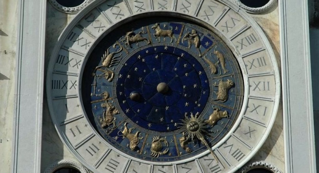 Estas son las recomendaciones diarias para cada signo con rituales y consejos emocionales