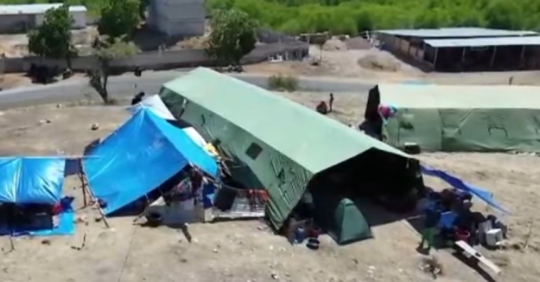 Terremoto en Indonesia deja más de 50 muertos y más de 13 mil desplazados